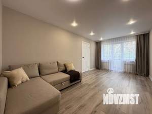 2-к квартира, посуточно, 45м2, 3/5 этаж