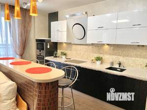 Студия квартира, посуточно, 43м2, 14/18 этаж