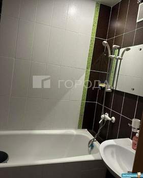 1-к квартира, на длительный срок, 56м2, 4/10 этаж