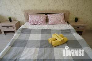 1-к квартира, посуточно, 60м2, 1/1 этаж