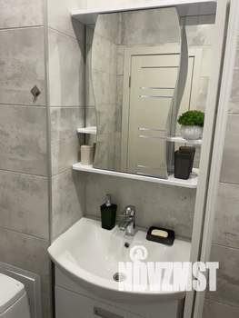 Студия квартира, посуточно, 18м2, 1/25 этаж