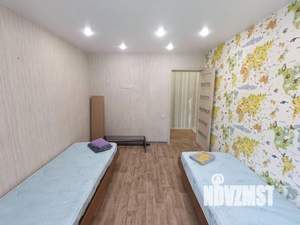 2-к квартира, посуточно, 48м2, 1/1 этаж