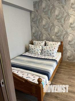 2-к квартира, посуточно, 40м2, 4/9 этаж