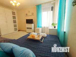 1-к квартира, посуточно, 49м2, 16/18 этаж