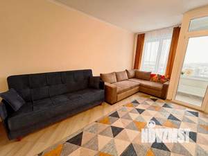 Студия квартира, посуточно, 35м2, 23/25 этаж