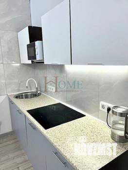 2-к квартира, на длительный срок, 67м2, 1/10 этаж