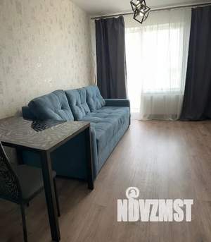 Студия квартира, посуточно, 28м2, 18/18 этаж