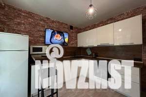 1-к квартира, посуточно, 40м2, 2/4 этаж