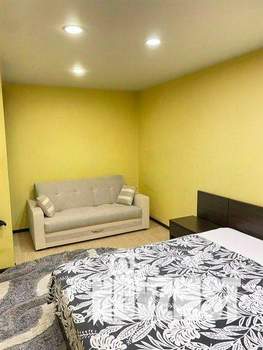 2-к квартира, посуточно, 45м2, 1/1 этаж