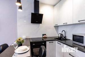 2-к квартира, посуточно, 43м2, 1/1 этаж