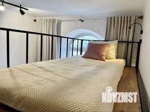 1-к квартира, посуточно, 18м2, 1/1 этаж