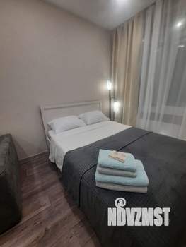 1-к квартира, посуточно, 35м2, 15/23 этаж