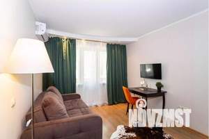 1-к квартира, посуточно, 36м2, 3/4 этаж