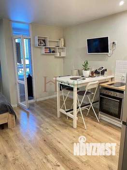 Студия квартира, на длительный срок, 32м2, 8/9 этаж