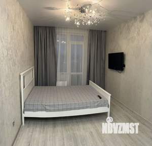 Студия квартира, посуточно, 30м2, 18/23 этаж