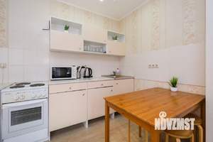 2-к квартира, посуточно, 40м2, 3/19 этаж