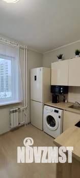 1-к квартира, посуточно, 35м2, 8/17 этаж