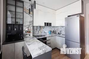 3-к квартира, посуточно, 60м2, 18/19 этаж