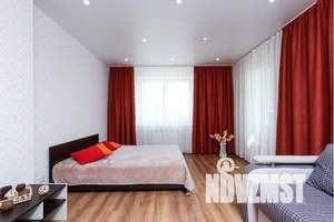 1-к квартира, посуточно, 42м2, 4/25 этаж