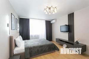 1-к квартира, посуточно, 38м2, 7/9 этаж