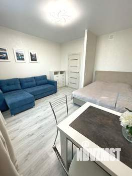 Студия квартира, посуточно, 32м2, 1/24 этаж