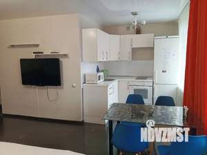 Студия квартира, посуточно, 33м2, 4/5 этаж