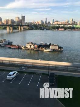 2-к квартира, посуточно, 40м2, 5/18 этаж