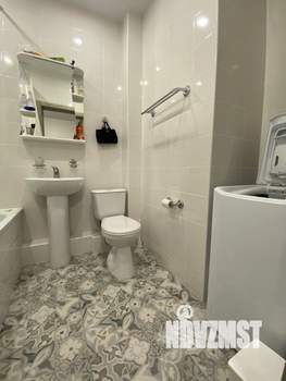 Студия квартира, посуточно, 42м2, 17/18 этаж