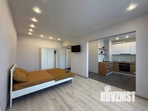 1-к квартира, посуточно, 40м2, 2/17 этаж