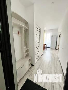 Студия квартира, посуточно, 30м2, 3/17 этаж
