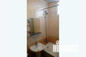 2-к квартира, посуточно, 50м2, 2/5 этаж