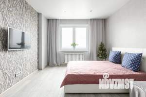 1-к квартира, посуточно, 45м2, 23/25 этаж