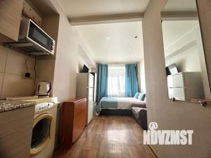 Студия квартира, посуточно, 16м2, 1/9 этаж