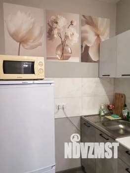 Студия квартира, посуточно, 28м2, 13/19 этаж