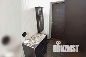 Студия квартира, посуточно, 18м2, 1/5 этаж