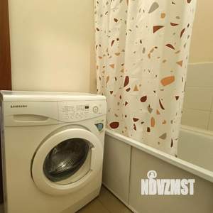 1-к квартира, посуточно, 38м2, 9/9 этаж