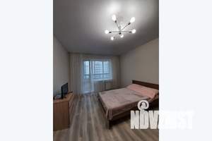 1-к квартира, посуточно, 37м2, 11/16 этаж