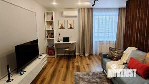 1-к квартира, посуточно, 38м2, 7/10 этаж