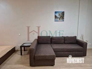 Студия квартира, на длительный срок, 43м2, 8/19 этаж