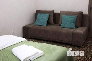 1-к квартира, посуточно, 43м2, 13/25 этаж