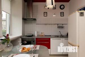 1-к квартира, посуточно, 46м2, 1/1 этаж