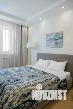 1-к квартира, посуточно, 42м2, 16/25 этаж