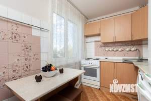 3-к квартира, посуточно, 60м2, 5/5 этаж