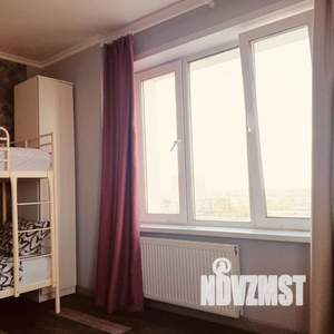 3-к квартира, посуточно, 55м2, 18/18 этаж