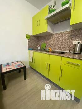 Студия квартира, посуточно, 25м2, 3/17 этаж