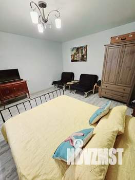 1-к квартира, посуточно, 37м2, 1/10 этаж
