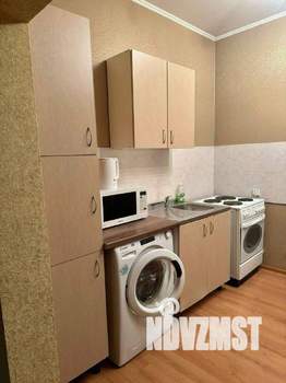 Студия квартира, на длительный срок, 38м2, 8/17 этаж