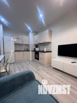 1-к квартира, посуточно, 40м2, 9/30 этаж