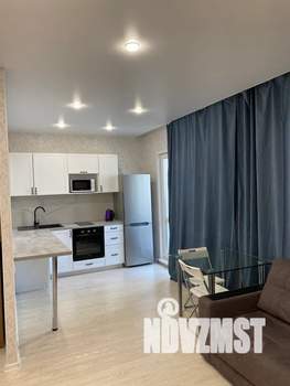 Студия квартира, посуточно, 39м2, 5/17 этаж