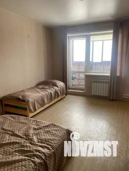 Студия квартира, посуточно, 40м2, 1/5 этаж